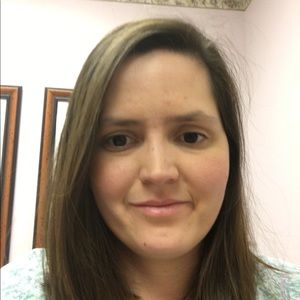 Meet your Posher, Angie